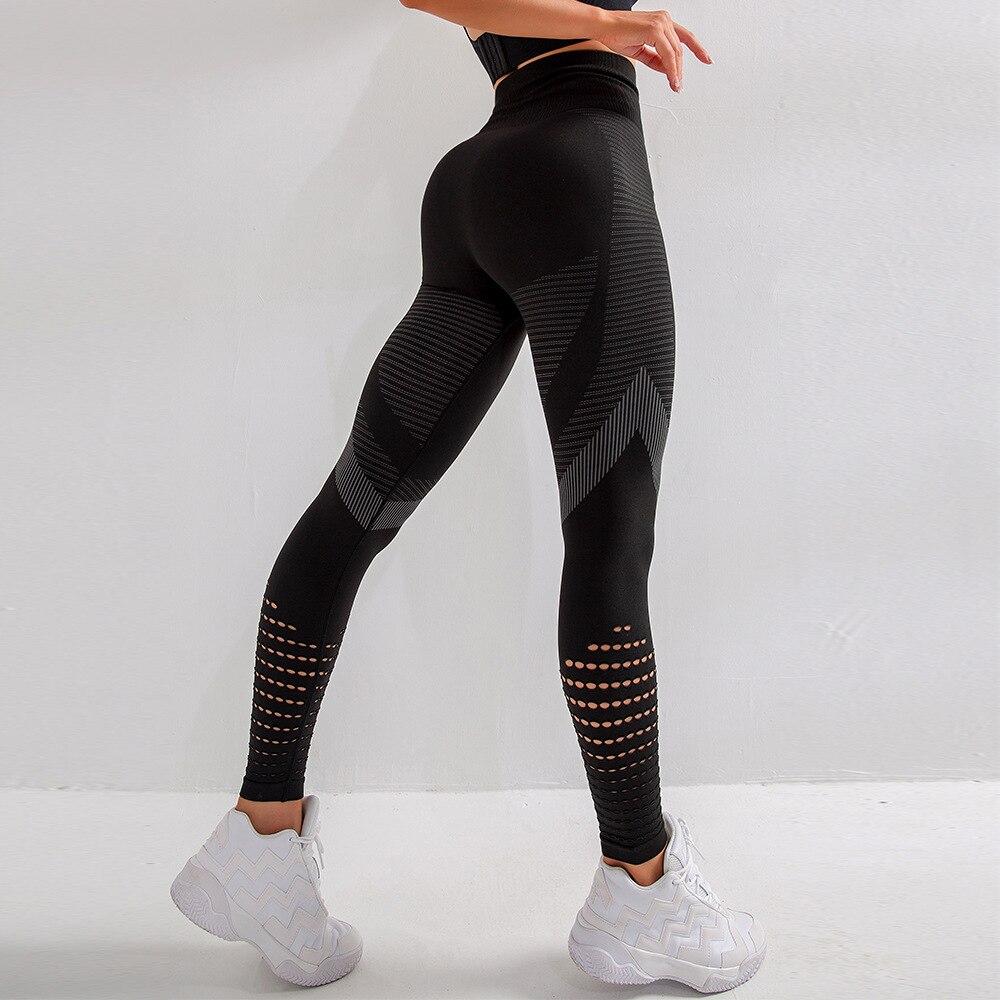 Seamless Women's Pair of Workout Leggings